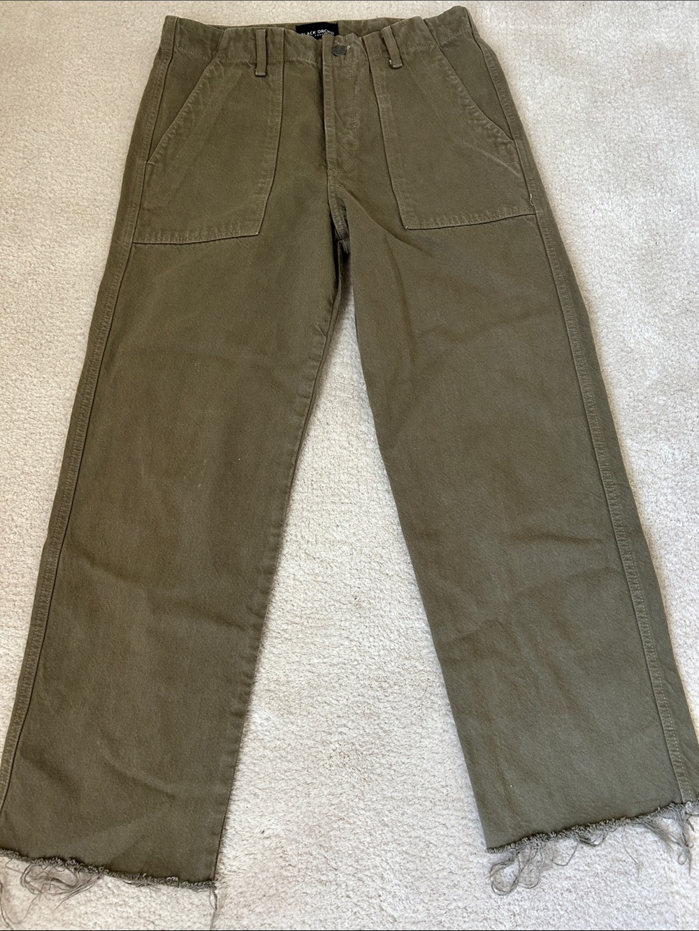 Black Orchid  bold khaki Green Crop Pants